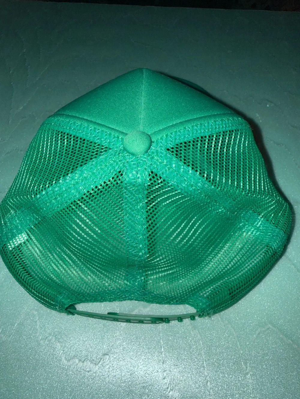 Socially Seri bold green